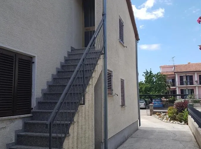 Maki & Suzi Guest house Porec